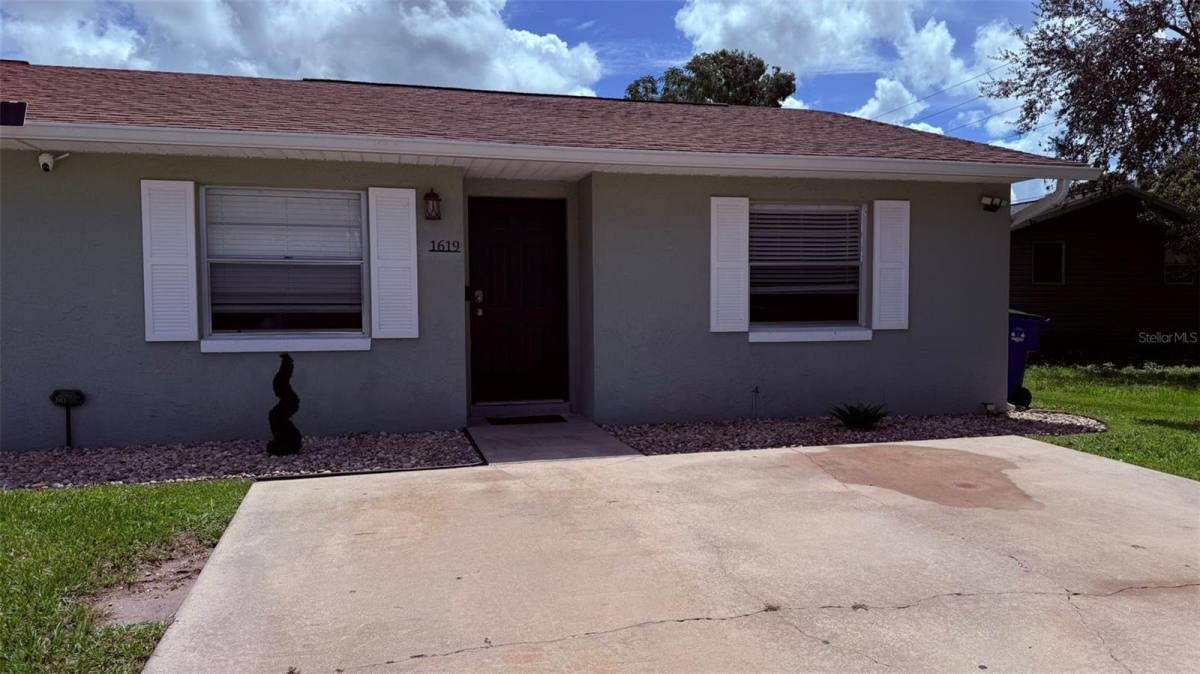 Townhouse for rent at 1619 Montana Ave, Saint Cloud, FL 34769