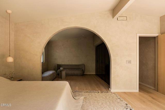 House for rent at 4722 Larkwood Ave, Woodland Hills, CA 91364