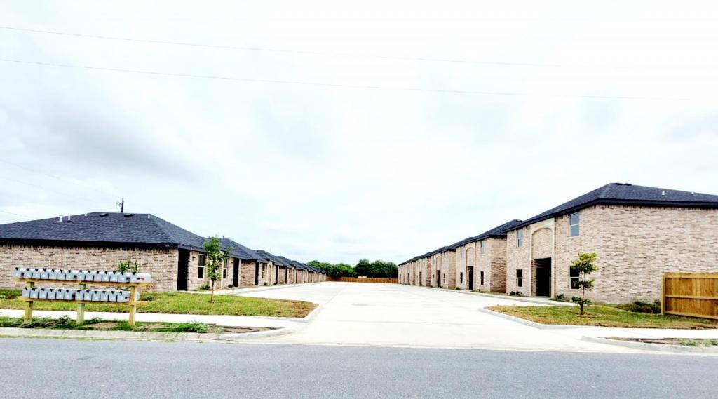Apartment for rent at 1105 W Kennedy St #13, Pharr, TX 78577