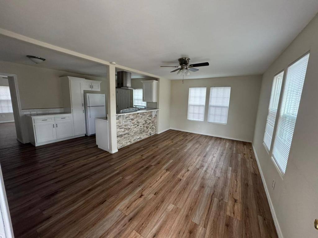 House for rent at 805 S Texas Blvd #B, Weslaco, TX 78596