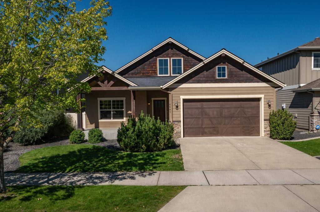 House for rent at 6683 N Madellaine Dr, Coeur D Alene, ID 83815