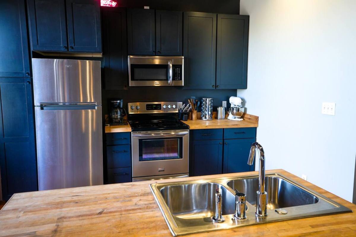 Apartment for rent at 709 Jackson, New Orleans, LA 70130