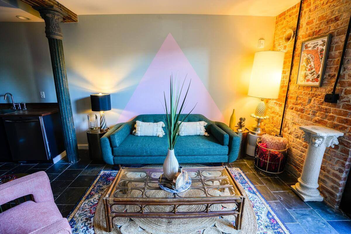 Apartment for rent at 709 Jackson Ave #701 101, New Orleans, LA 70130