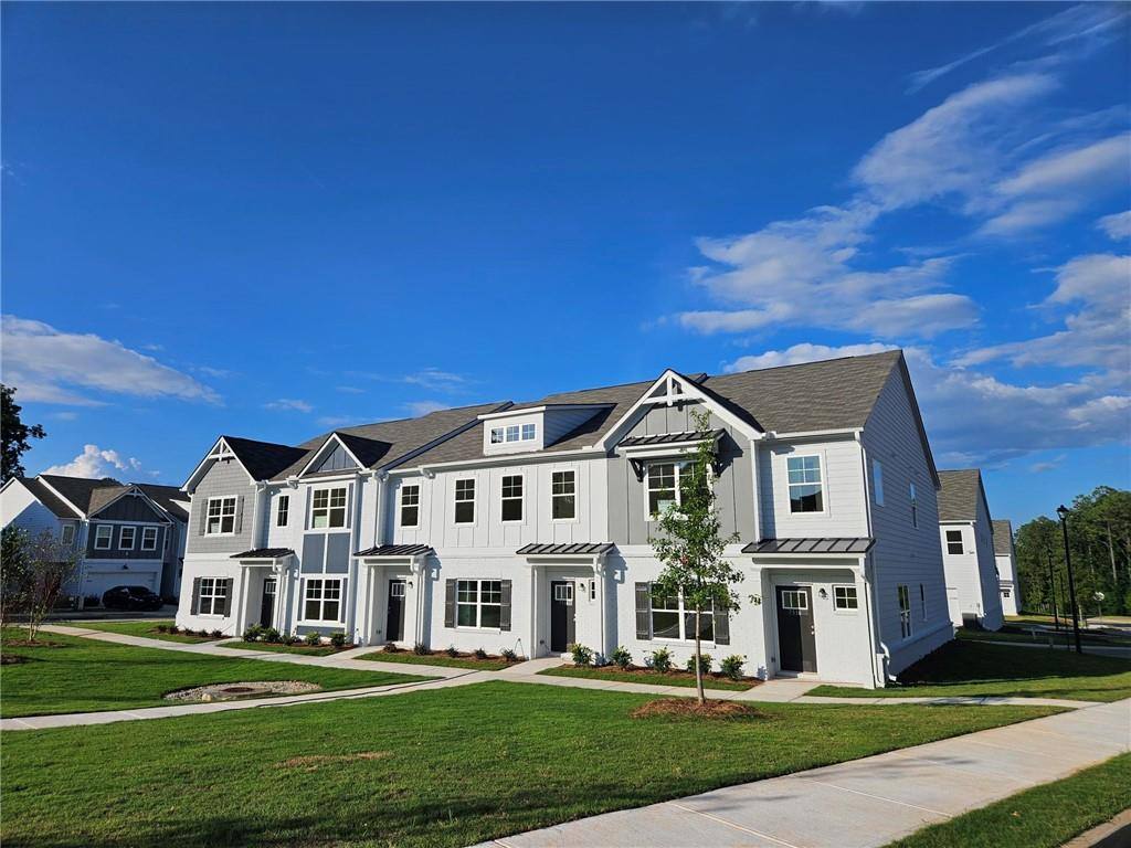 Townhouse for rent at 2520 Riverside Rd, Conyers, GA 30013