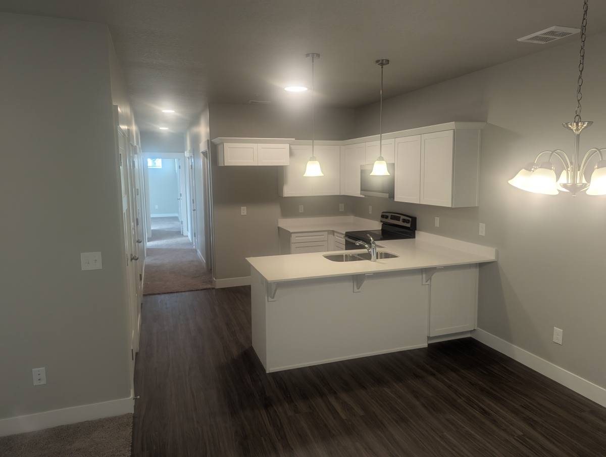 Condo for rent at 752 N Favreau Lane #V204, Saratoga Springs, UT 84045