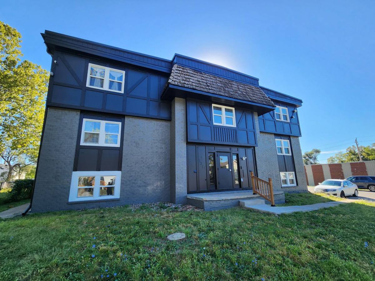 Apartment for rent at 1313 21st St, Des Moines, IA 50311