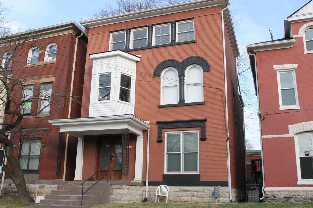 Apartment for rent at 1361 S Brook St, Louisville, KY 40208