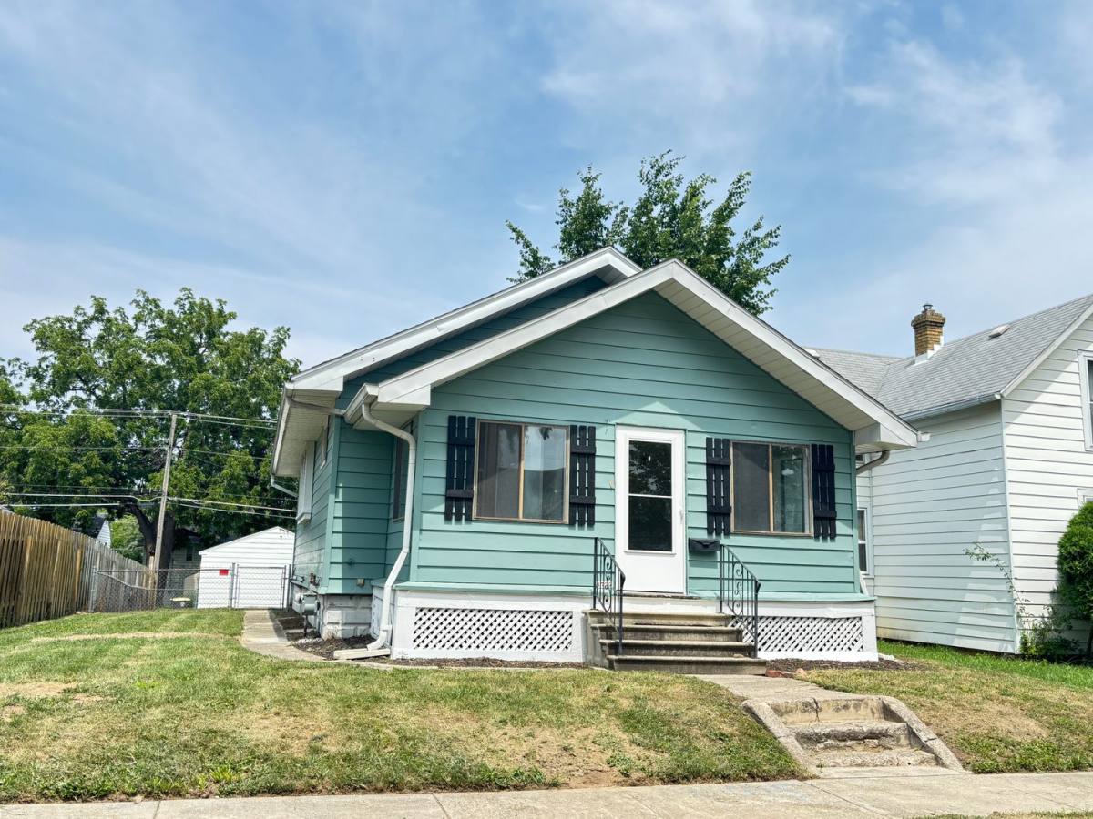House for rent at 1722 Sinclair St, Fort Wayne, IN 46808
