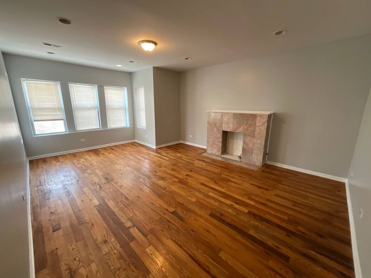 Apartment for rent at 7419 S Colfax Ave, Chicago, IL 60649