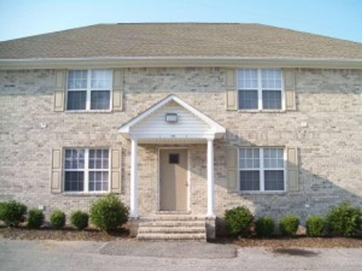 Apartment for rent at 272 Foxworth Dr, Jackson, TN 38305