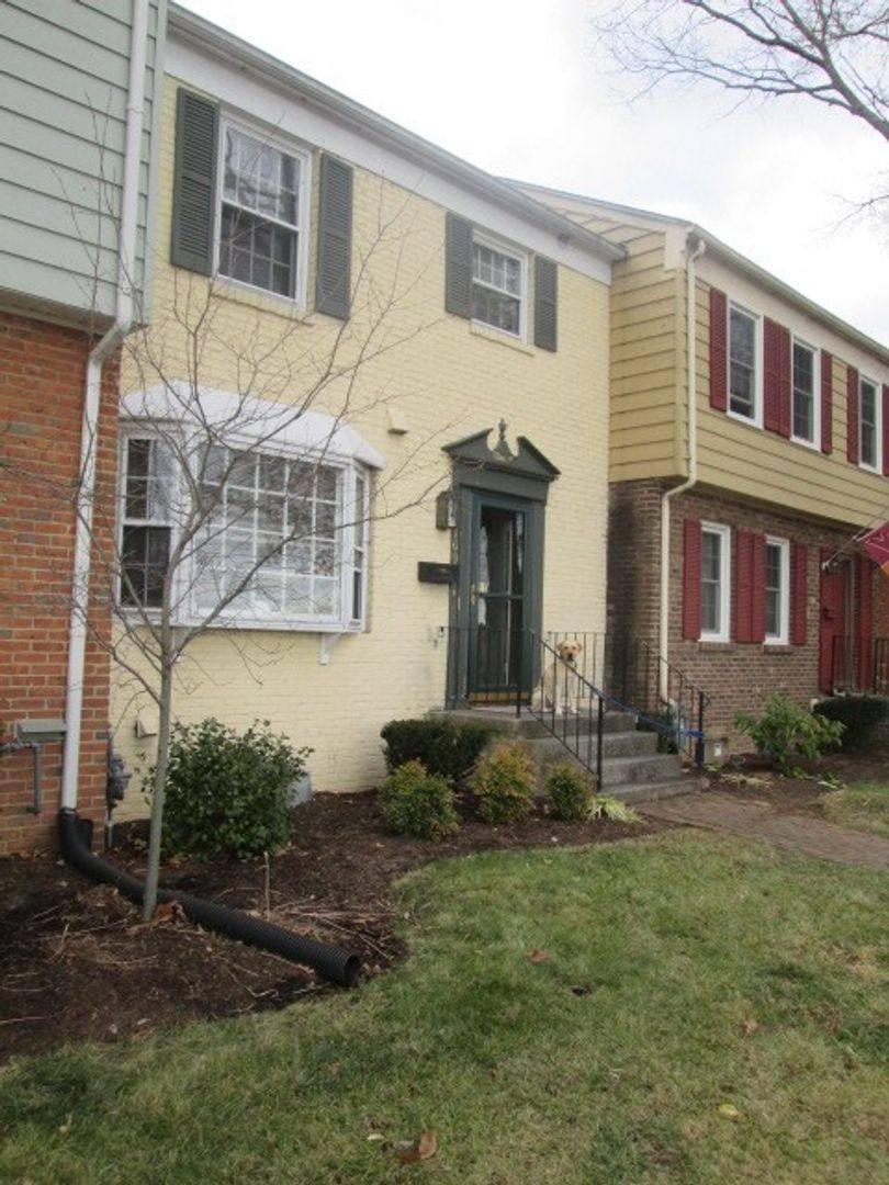 Townhouse for rent at 109 Yorkshire Court, Blacksburg, VA 24060