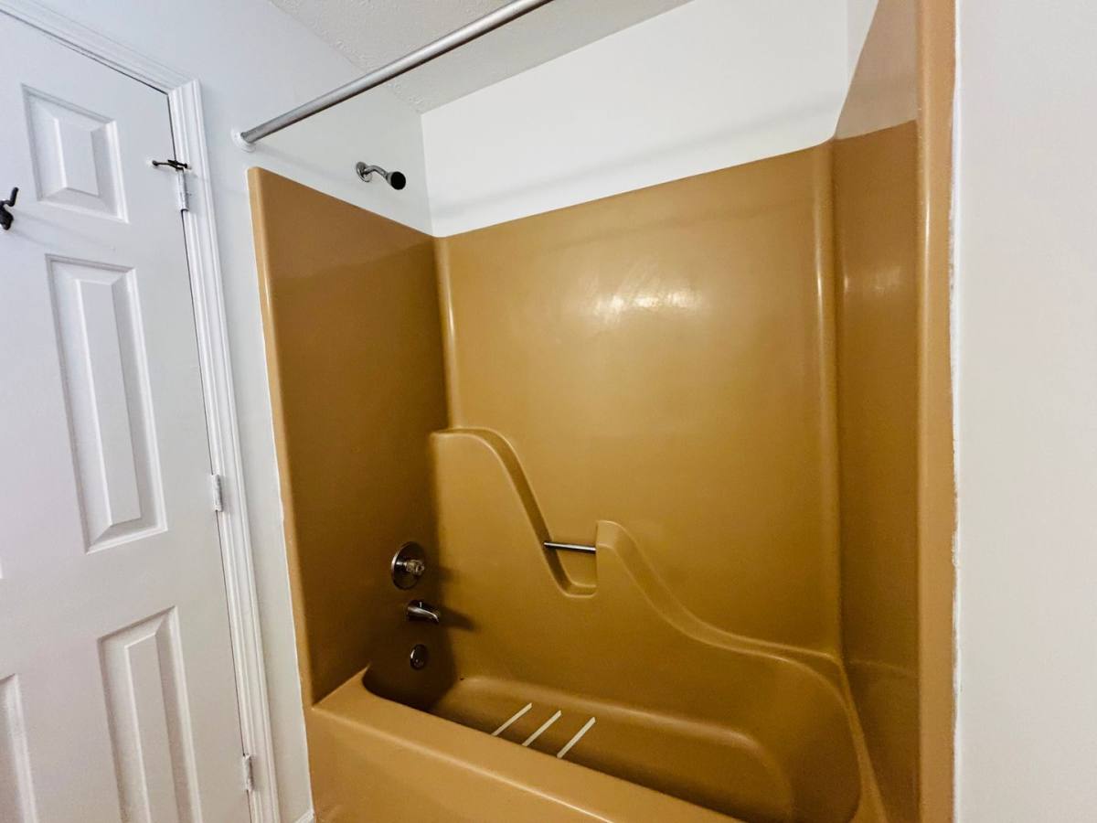 House for rent at 306 Woodbine Dr, Blacksburg, VA 24060