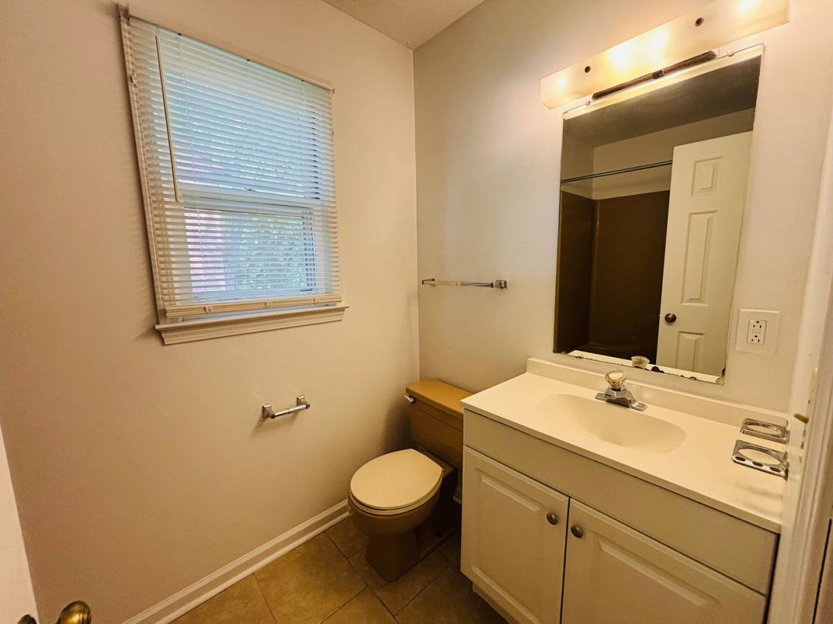 House for rent at 306 Woodbine Dr, Blacksburg, VA 24060