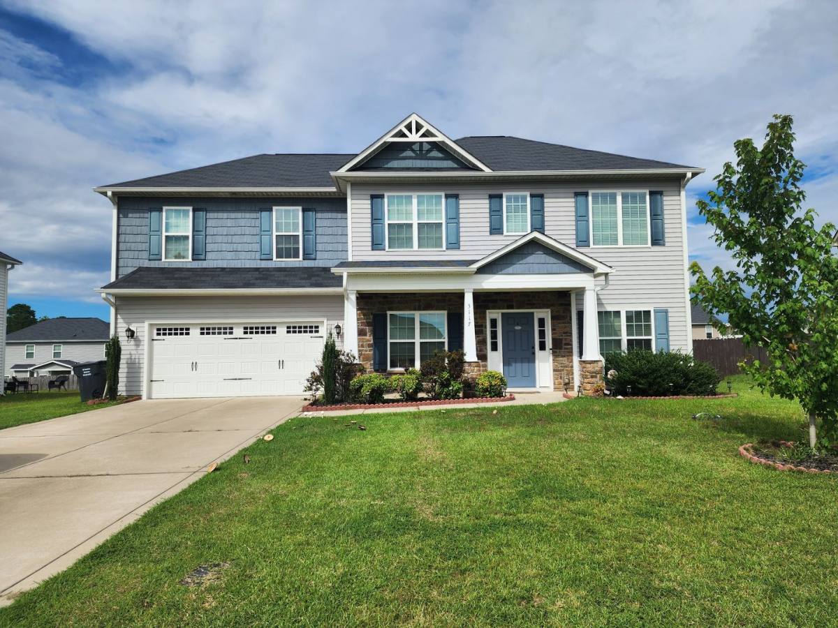 House for rent at 3117 Hunting Lodge Rd, Fayetteville, NC 28306