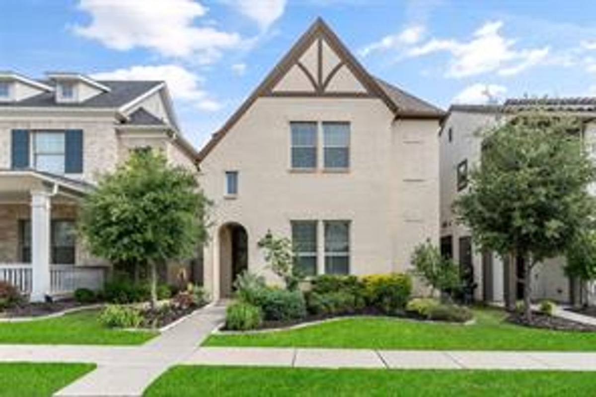 House for rent at 1054 Drew Lane, Allen, TX 75013