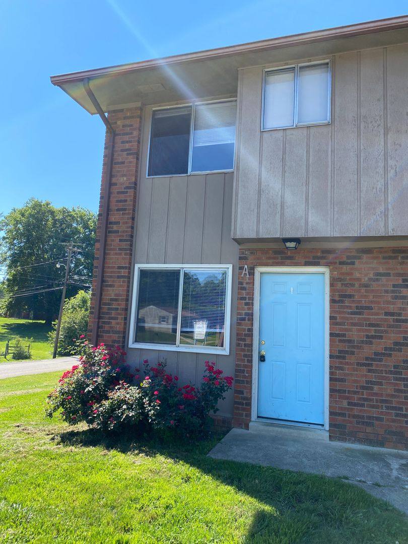 Townhouse for rent at 51 Rockcastle St, Corbin, KY 40701