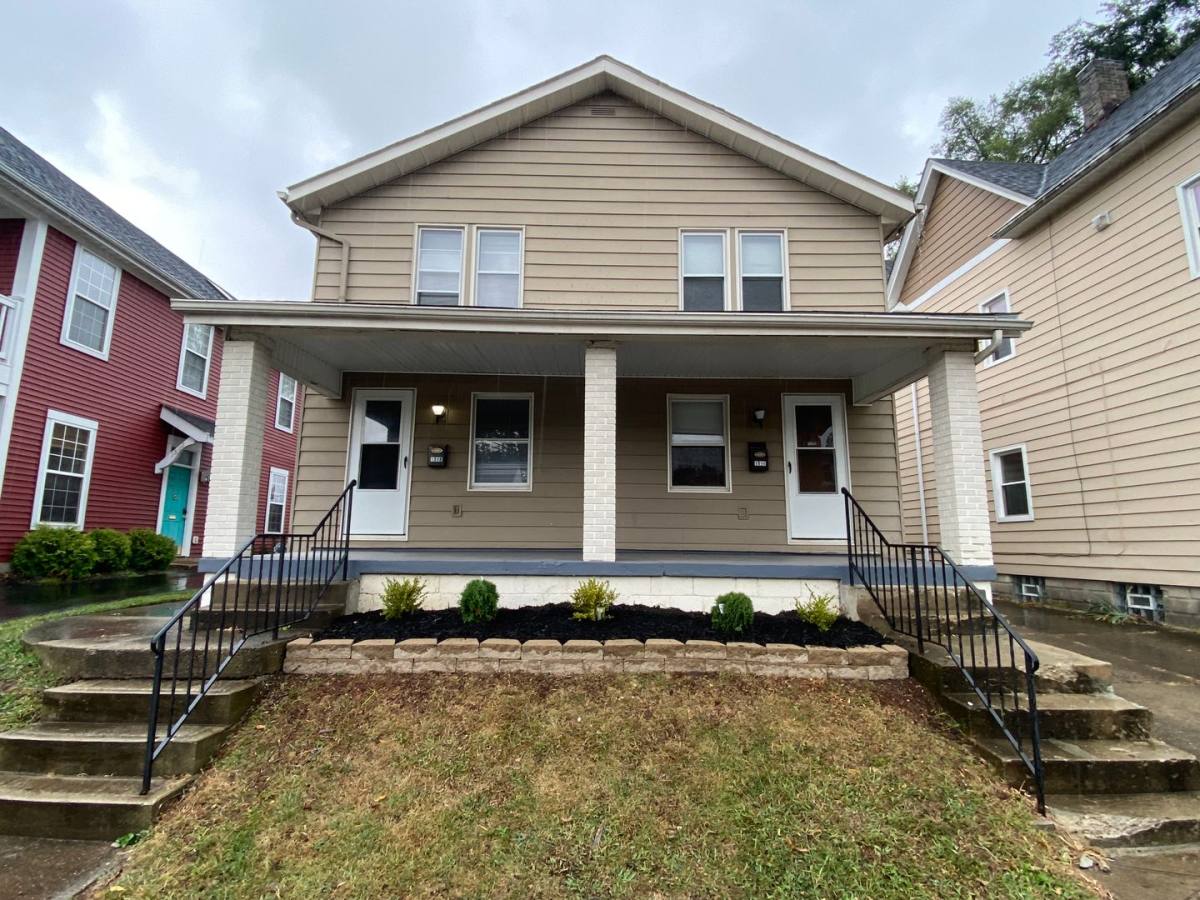 Apartment for rent at 1516-1518 Glenn Ave, Columbus, OH 43212