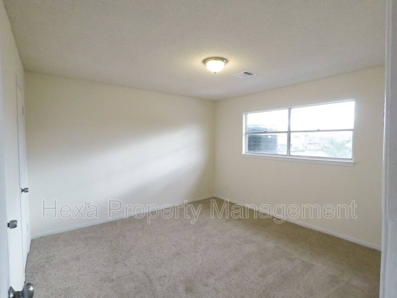 Townhouse for rent at 6555 Brittmoore Rd, Houston, TX 77041