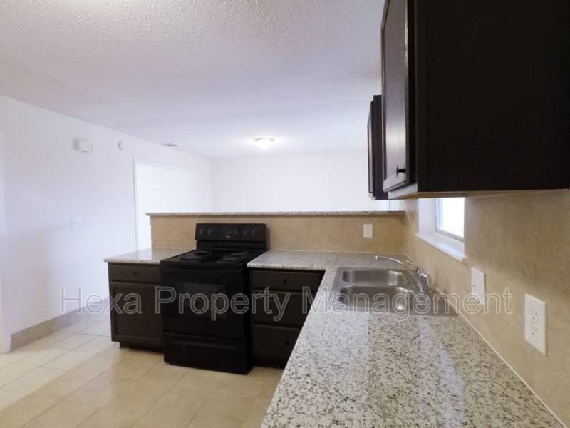 Townhouse for rent at 6555 Brittmoore Rd, Houston, TX 77041