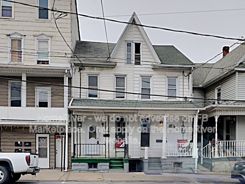 Townhouse for rent at 16 N 2nd St, Shamokin, PA 17872