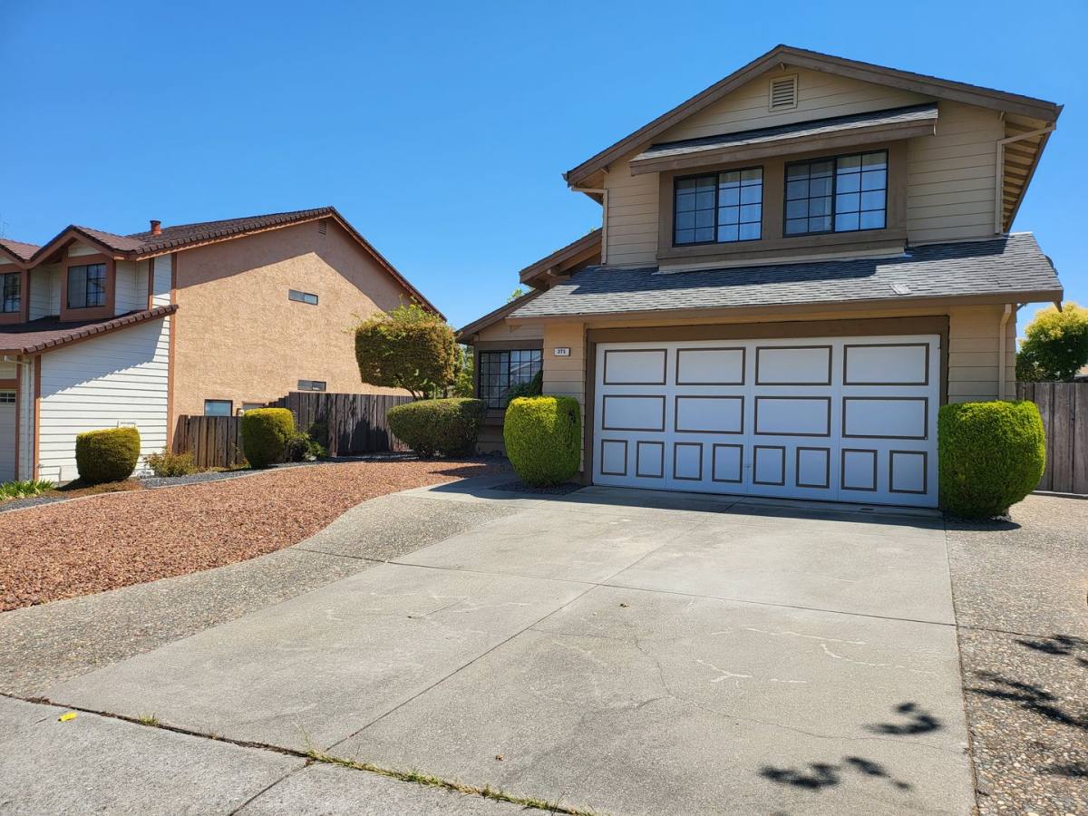 House for rent at 375 Turquoise Dr, Hercules, CA 94547