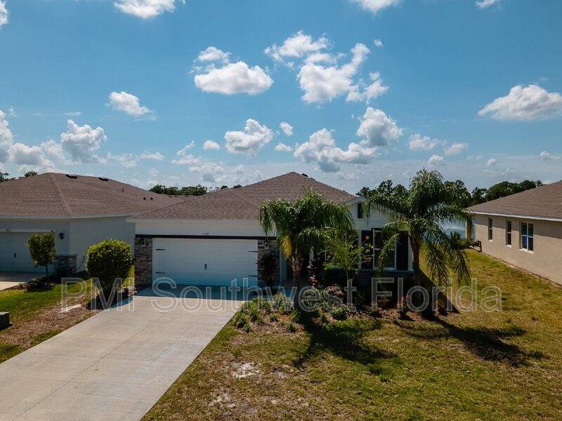 House for rent at 5928 Silver Palm Blvd, Bradenton, FL 34211