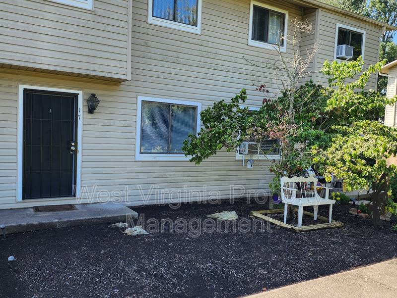 Apartment for rent at 17 Cherrywood Terrace, Beaver, WV 25813