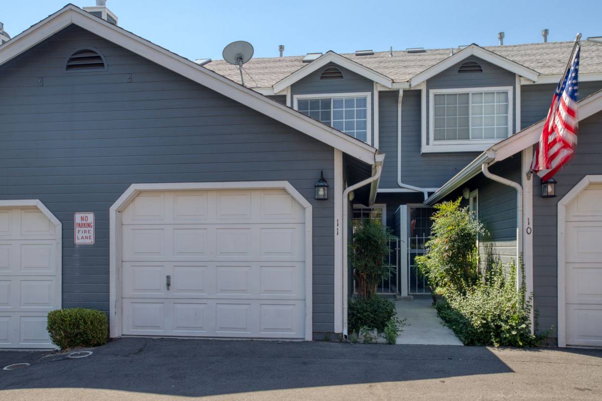 Townhouse for rent at 2650 Plumas St, Reno, NV 89509