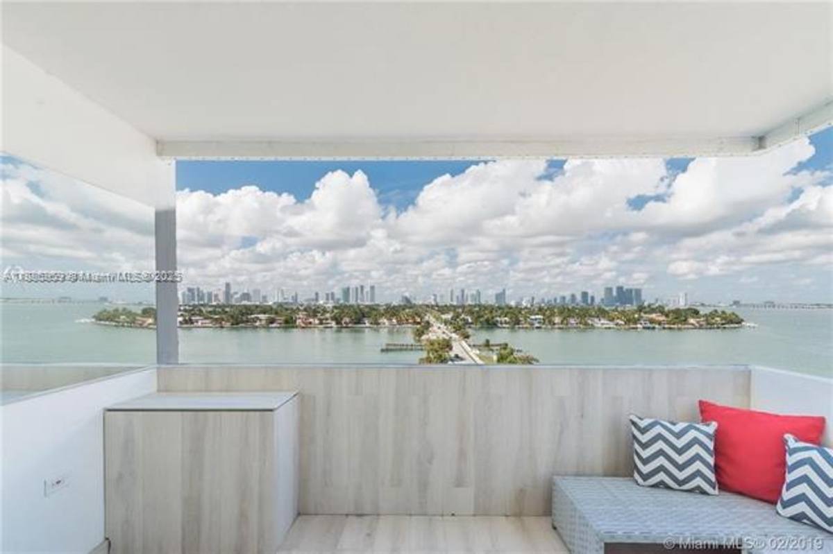 Apartment for rent at 3 Island Ave, Miami Beach, FL 33139