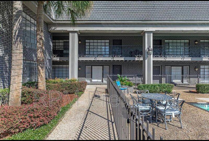 Apartment for rent at 2322 Richton St #9, Houston, TX 77098