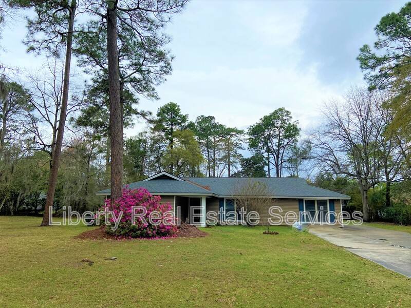 House for rent at 621 Georgia Ave, Hinesville, GA 31313