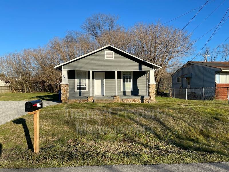 House for rent at 728 Indian Ave, Rossville, GA 30741