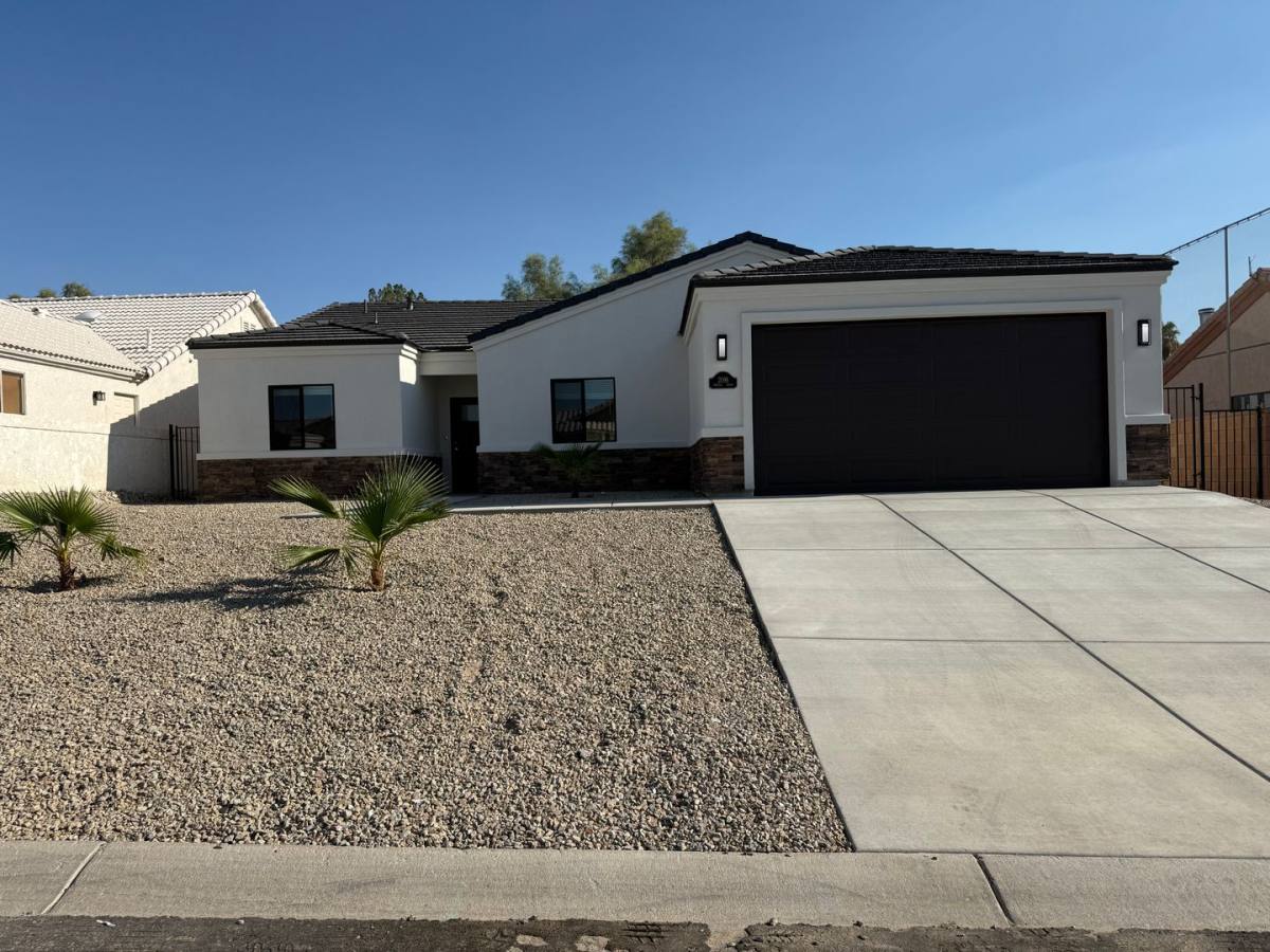 House for rent at 2096 E Crystal Dr, Fort Mohave, AZ 86426
