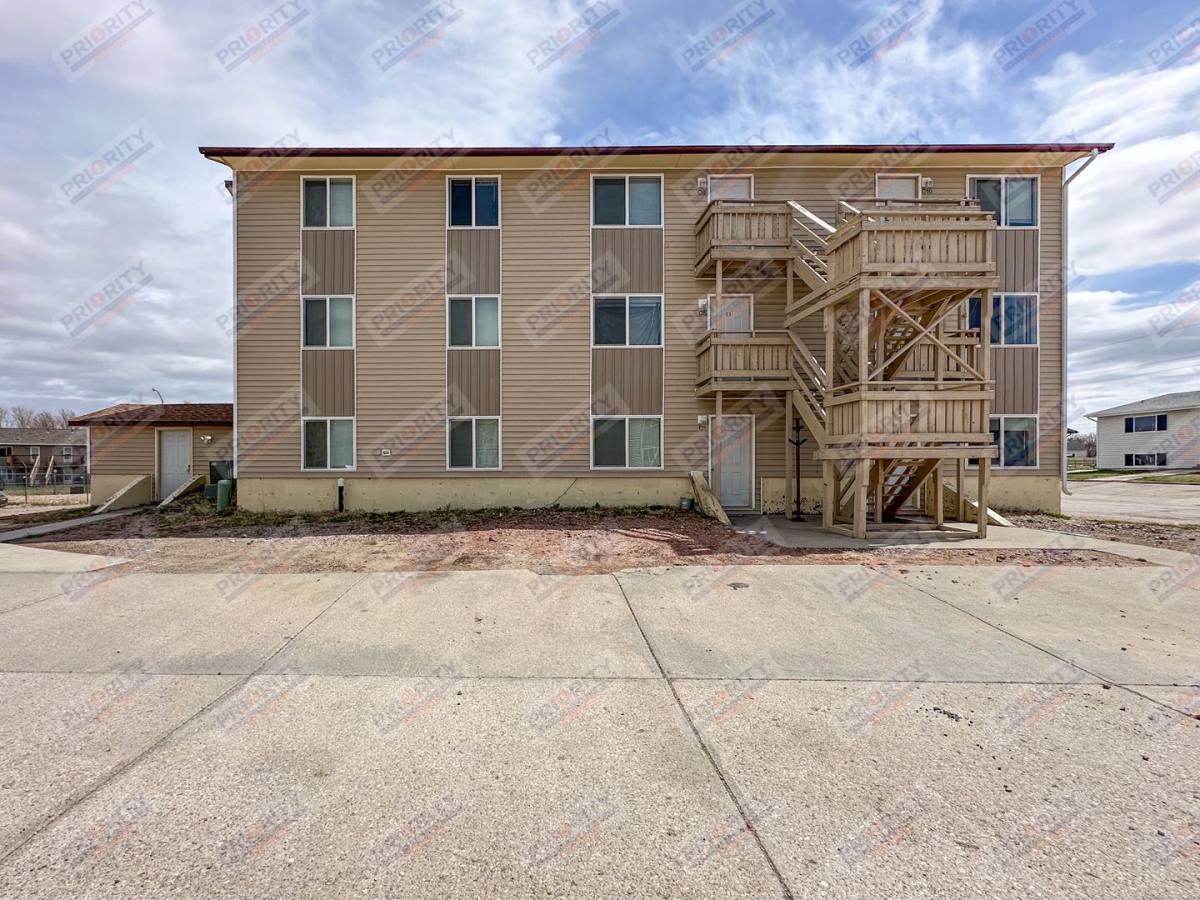 Apartment for rent at 56 Constitution Dr, Gillette, WY 82716