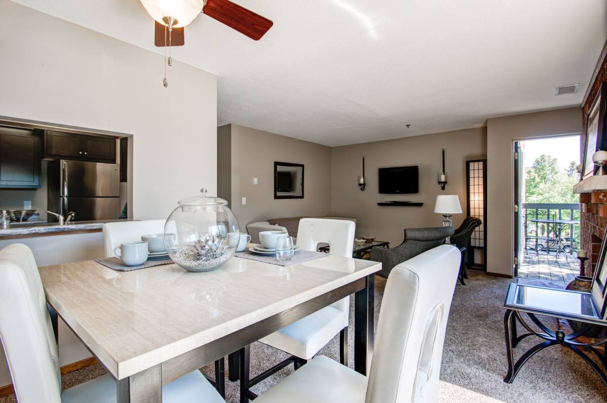 Apartment for rent at 6426 City W Parkway #3-551, Eden Prairie, MN 55344