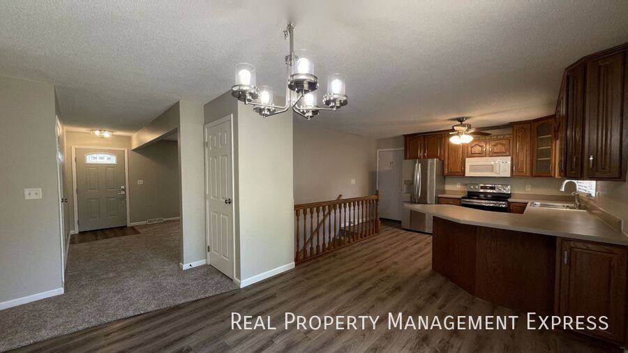 House for rent at 3500 E 33rd St, Sioux Falls, SD 57103