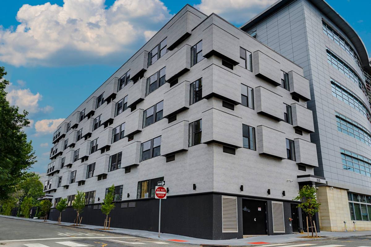 253 Academy St, Jersey City, NJ 07306 - Apartment For Rent - Image 1