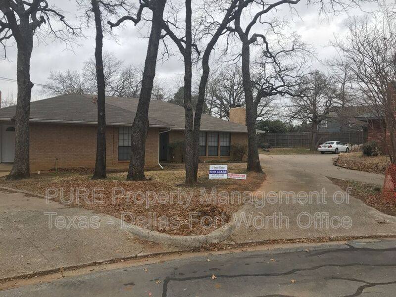 House for rent at 7527 Windhaven Rd, North Richland Hills, TX 76182