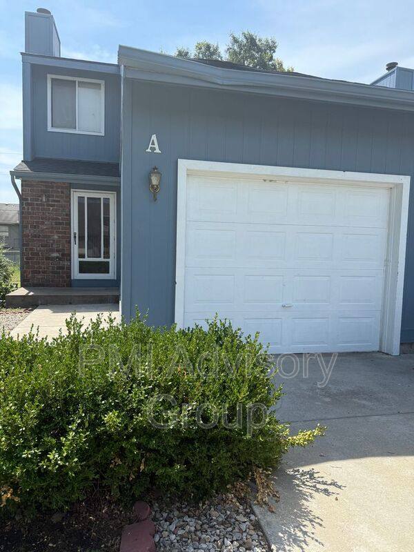 Townhouse for rent at 6131 SW 26th St #A, Topeka, KS 66614