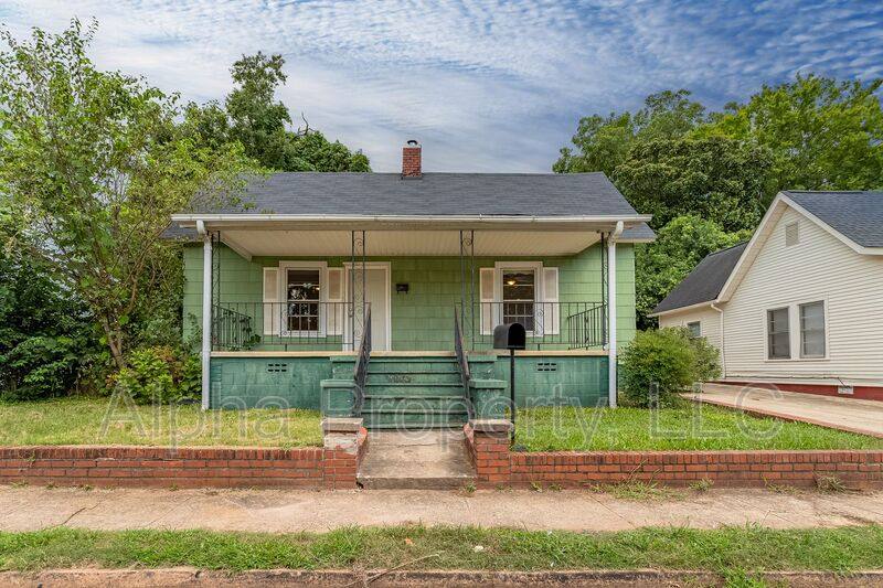 House for rent at 8 Wrigley St, Greenville, SC 29605