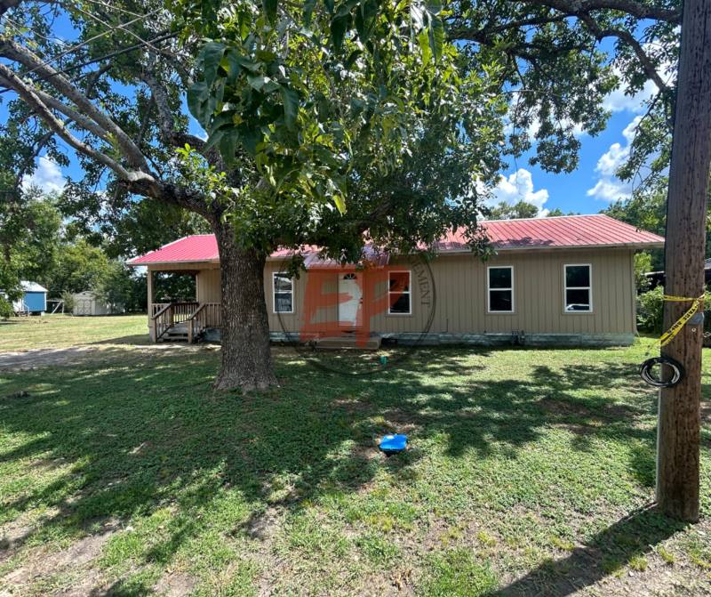 House for rent at 718 E Liberty St, Mexia, TX 76667