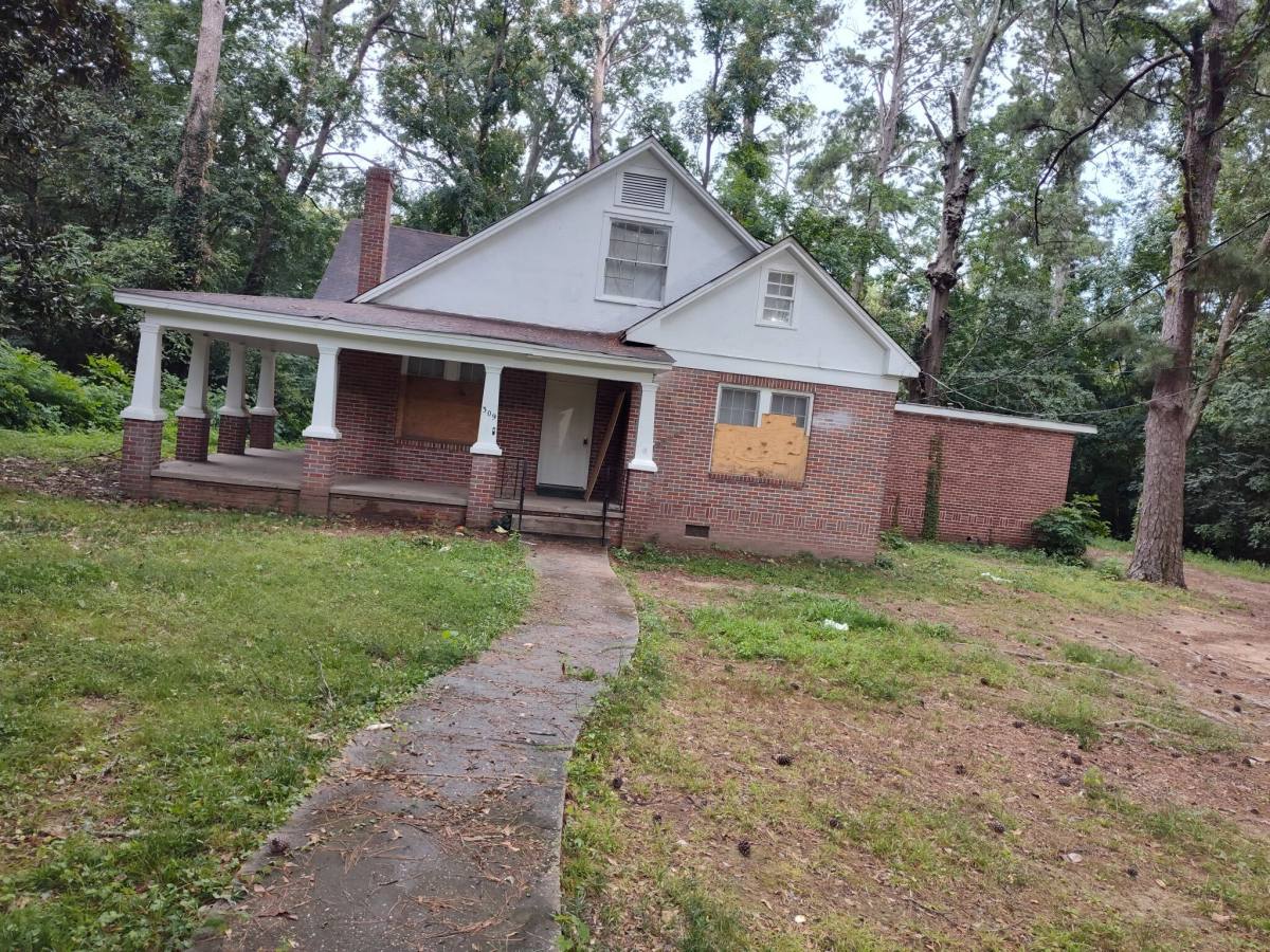 Apartment for rent at 309 Alta Woods Blvd #A, Jackson, MS 39204