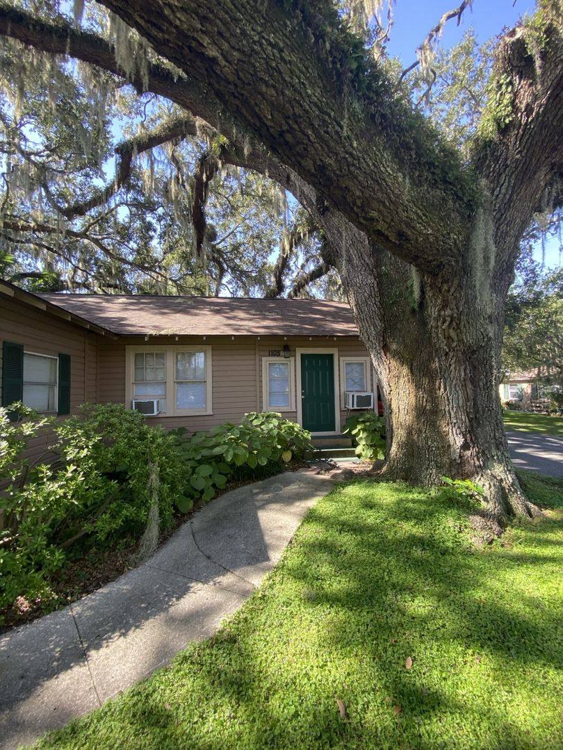 House for rent at 1105 Johnson St, Leesburg, FL 34748