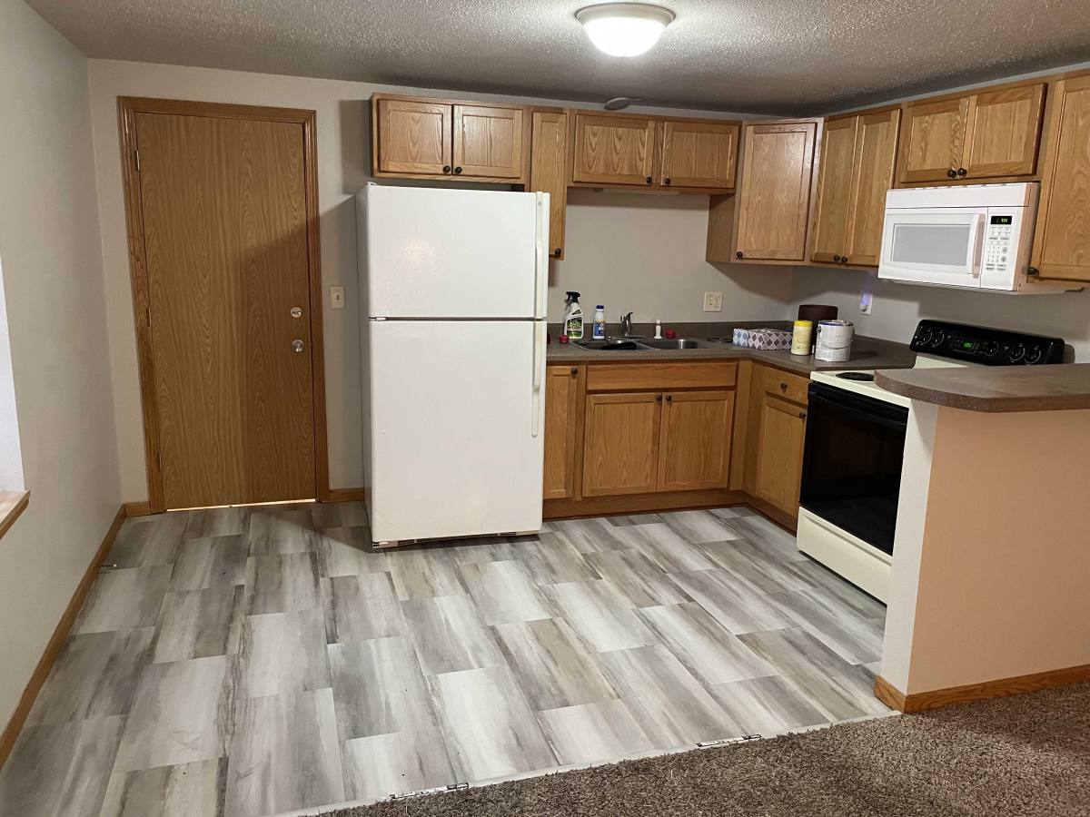 Apartment for rent at 1013 S Sherman Ave #C, Sioux Falls, SD 57104