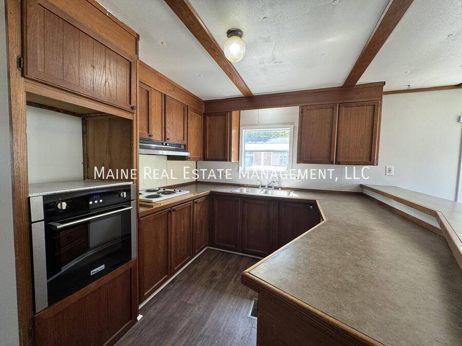 Apartment for rent at 10 Goodwin Loop #8, Dover Foxcroft, ME 04426
