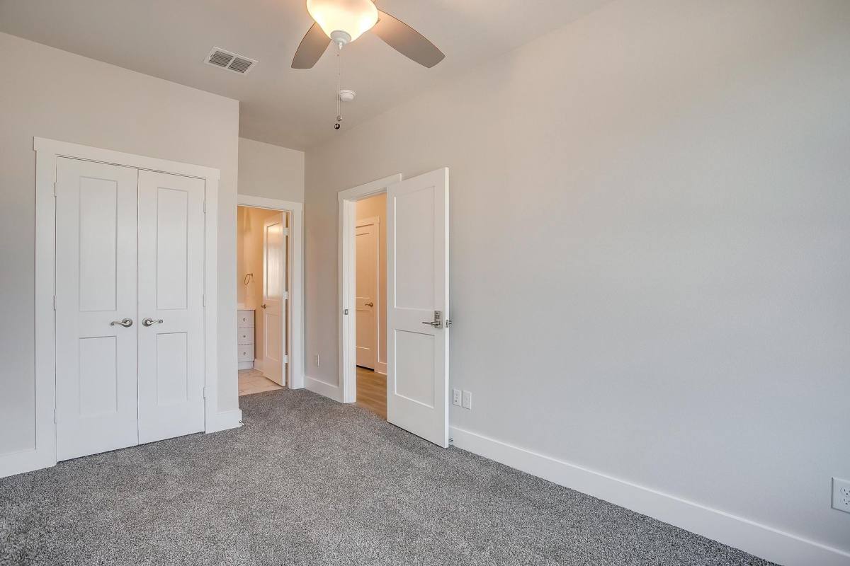 Apartment for rent at 2341 Benbrook Blvd, Fort Worth, TX 76110