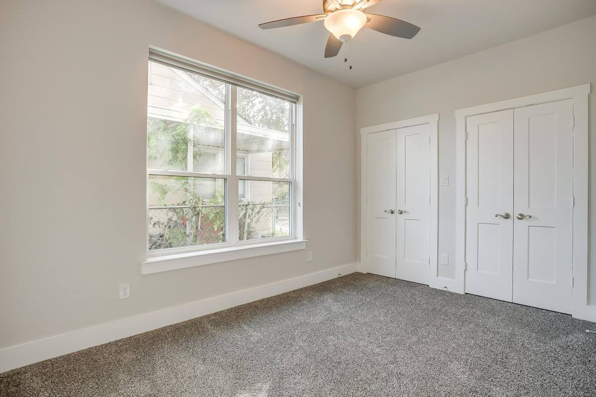 Apartment for rent at 2341 Benbrook Blvd, Fort Worth, TX 76110