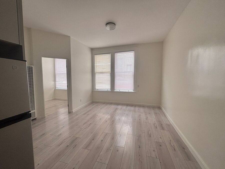 Apartment for rent at 322 14th St #11, San Francisco, CA 94103