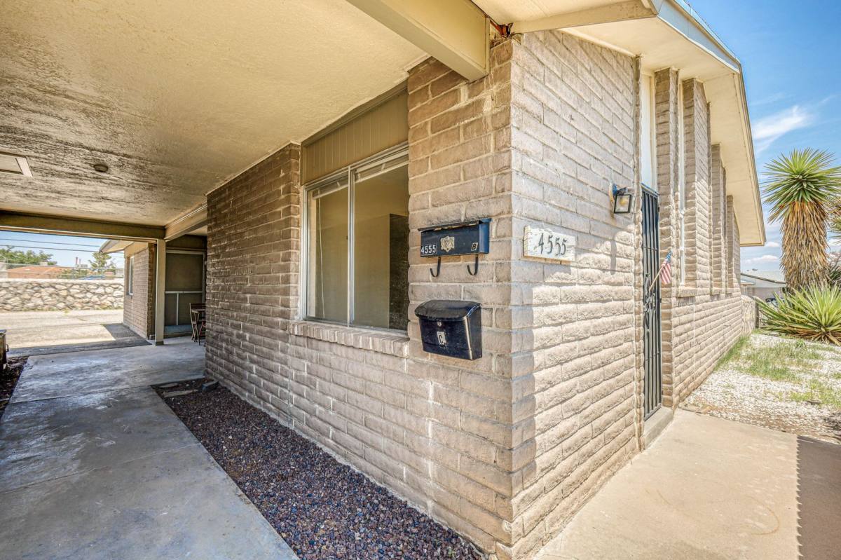 Apartment for rent at 4555 Sun Valley Dr, El Paso, TX 79924