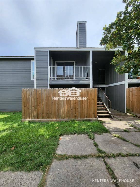 Condo for rent at 8034 Antoine Dr #207, Houston, TX 77088